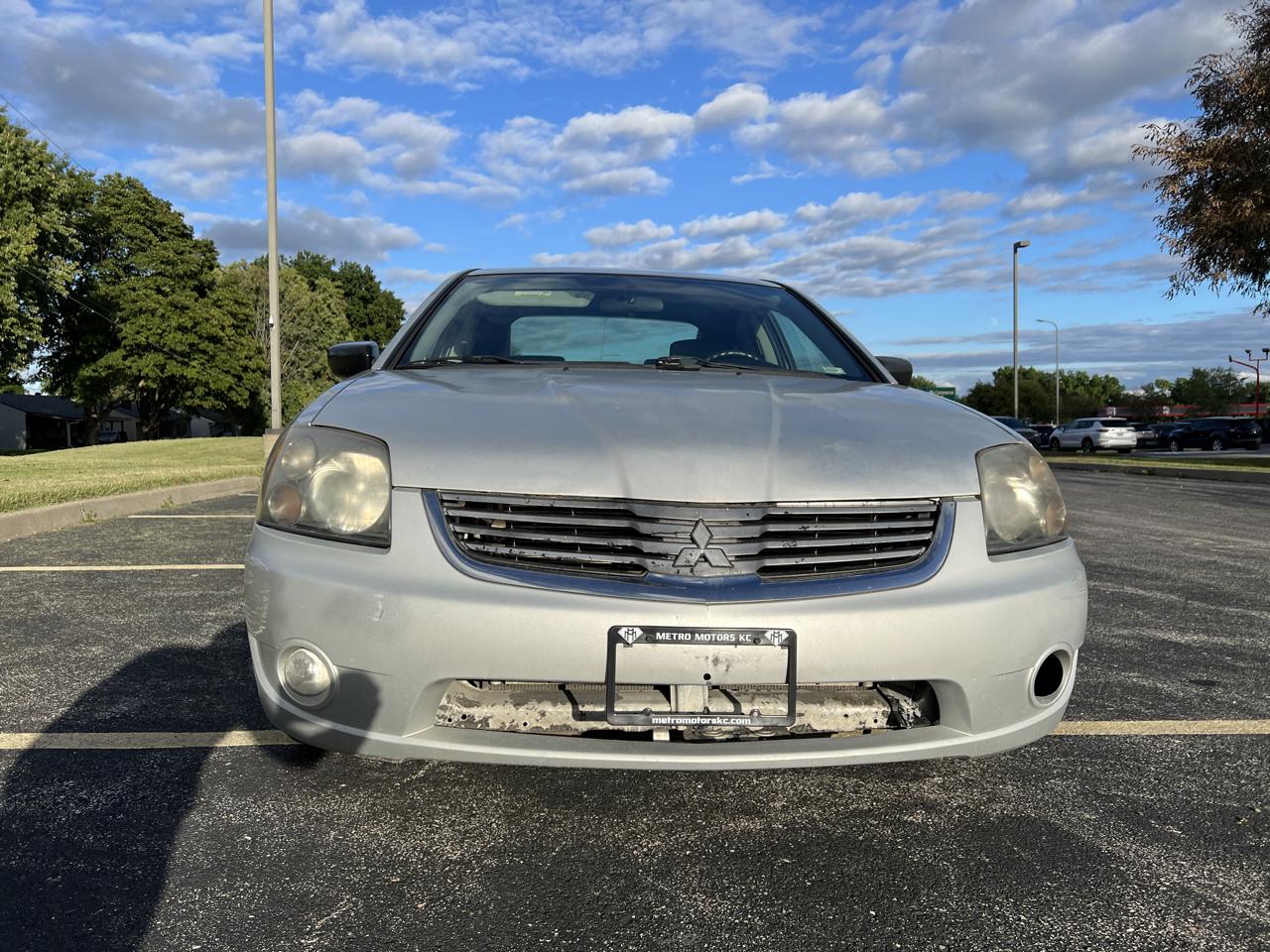 Mitsubishi Galant 4dr Sdn ES 2008