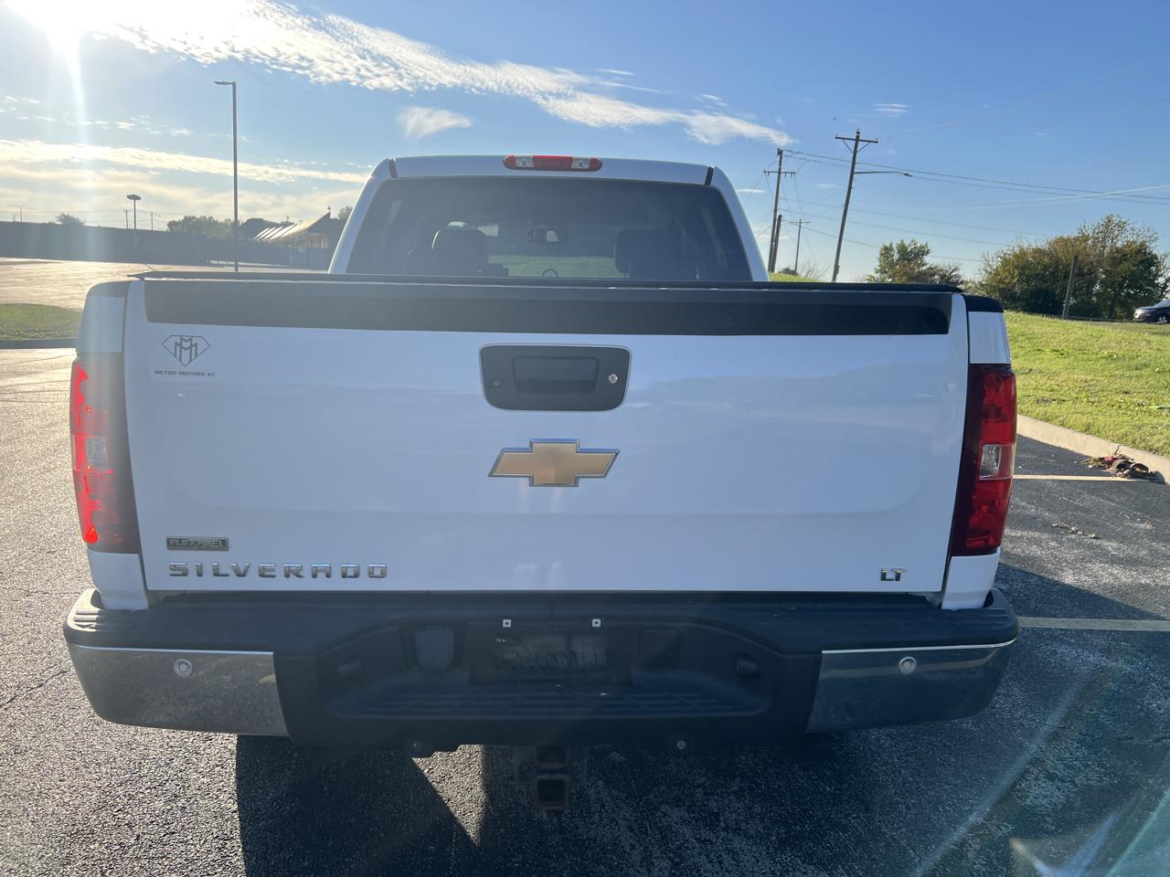 Chevrolet Silverado 1500 4WD Crew Cab 143.5" LT 2011