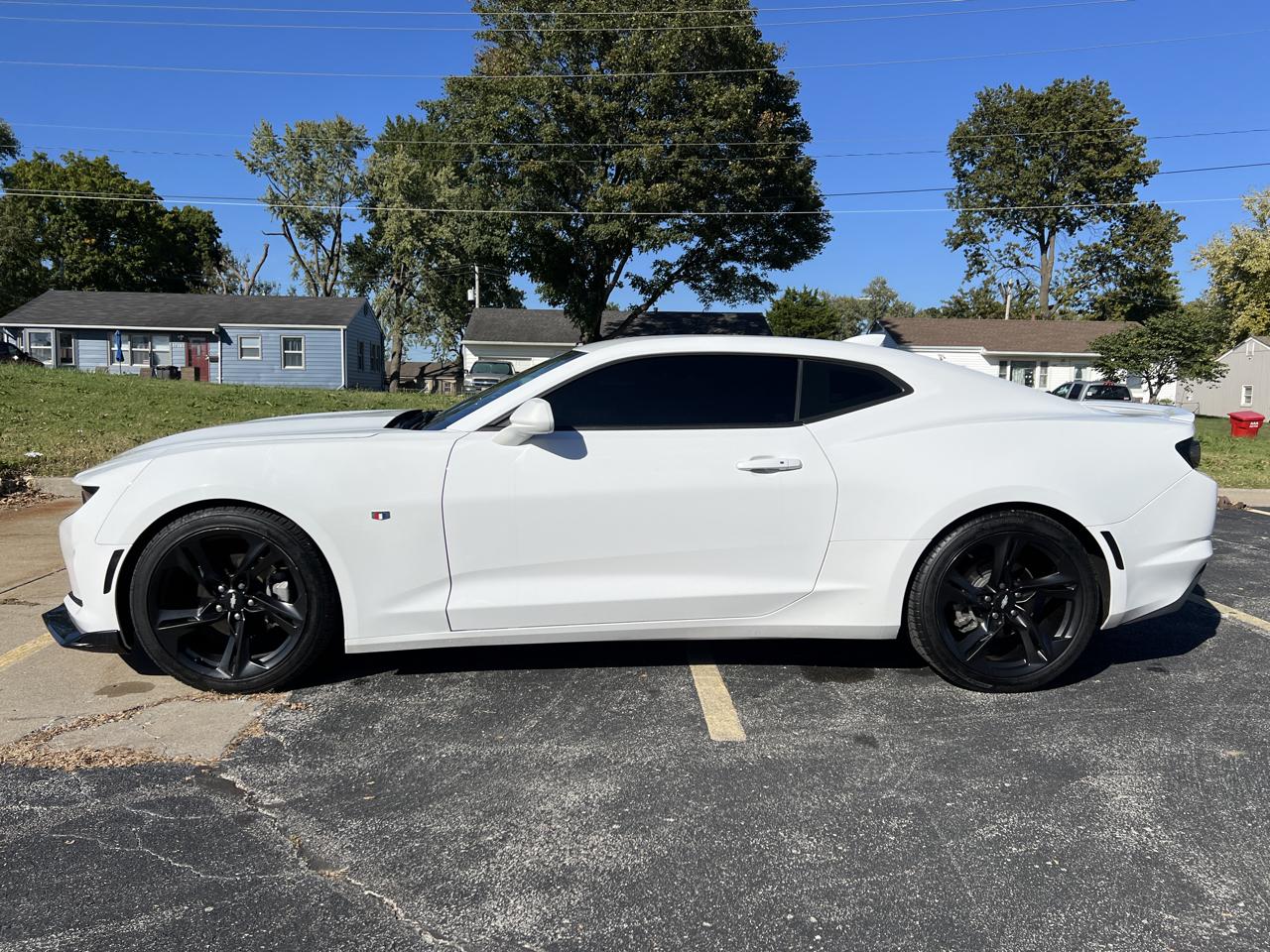 Chevrolet Camaro 2dr Coupe RS 2019