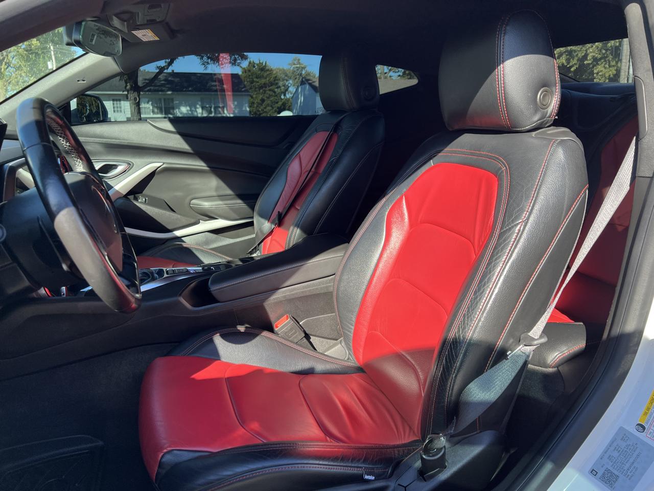 Chevrolet Camaro 2dr Coupe RS 2019