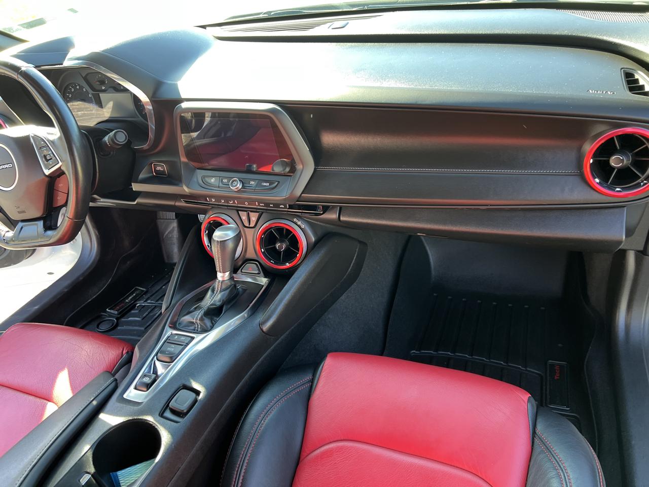 Chevrolet Camaro 2dr Coupe RS 2019