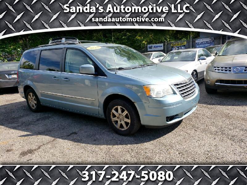 Chrysler Town & Country Touring 2010
