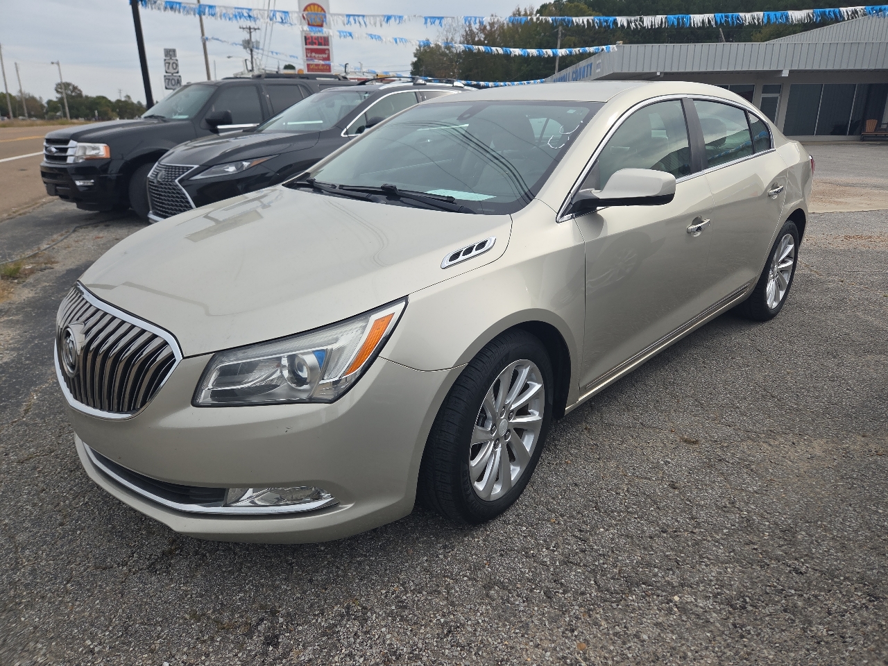 2016 Buick LaCrosse Base