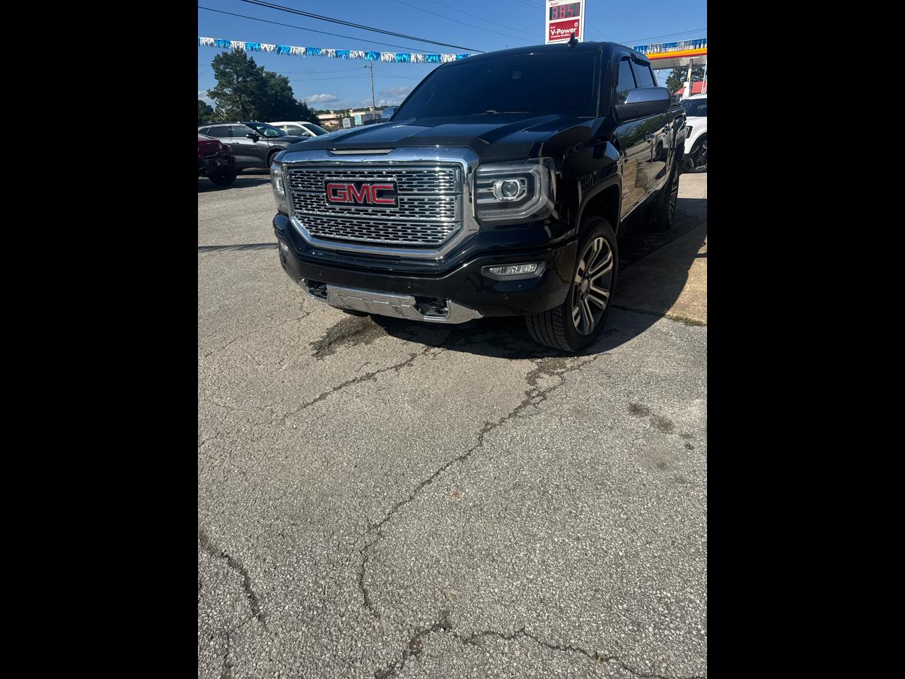 2018 GMC Sierra 4WD Crew Cab Short Box's photo