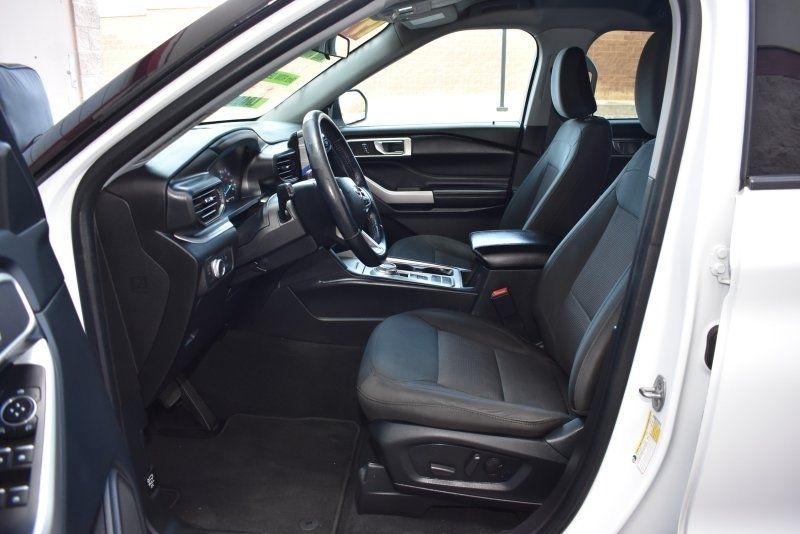 2022 Ford Explorer XLT - Photo 8