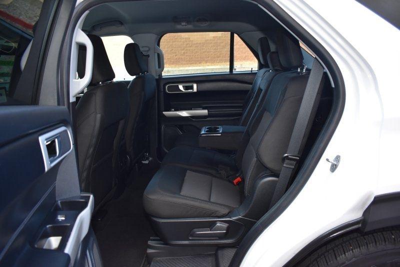 2022 Ford Explorer XLT - Photo 9