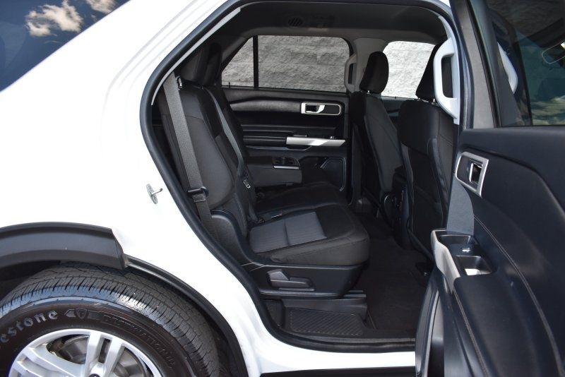 2022 Ford Explorer XLT - Photo 11