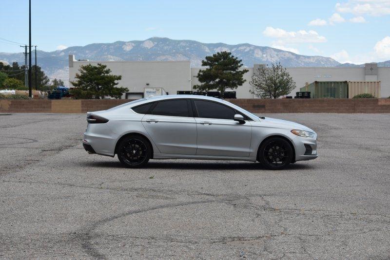 Ford Fusion SE FWD 2020