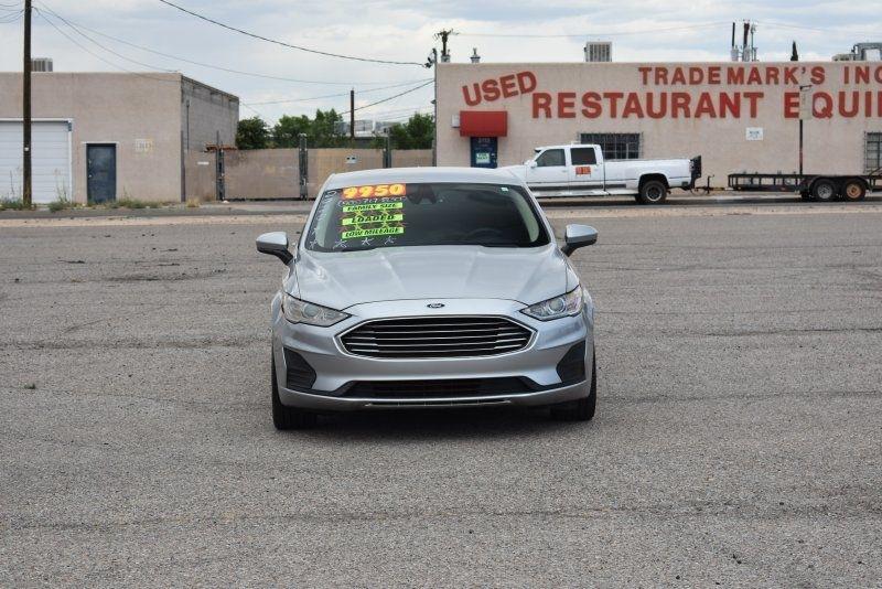 2020 Ford Fusion SE - Photo 6