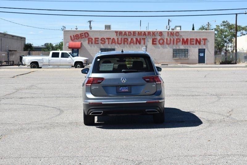 Volkswagen Tiguan 2.0T SEL Premium FWD 2018