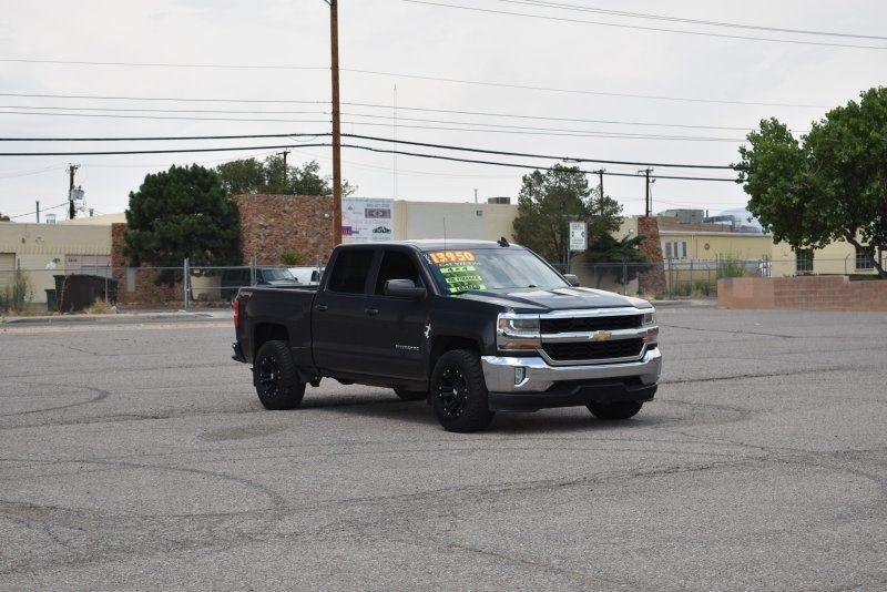Chevrolet Silverado 1500 4WD Crew Cab 143.5" LT w/1LT 2016