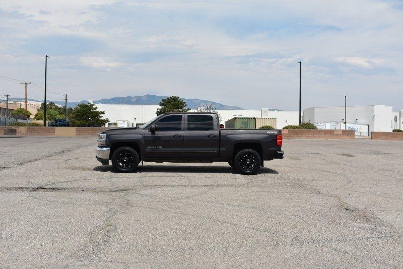 Chevrolet Silverado 1500 4WD Crew Cab 143.5" LT w/1LT 2016