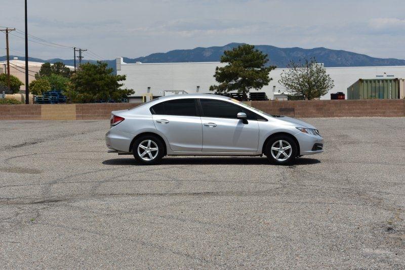 Honda Civic Sedan 4dr Man LX 2014
