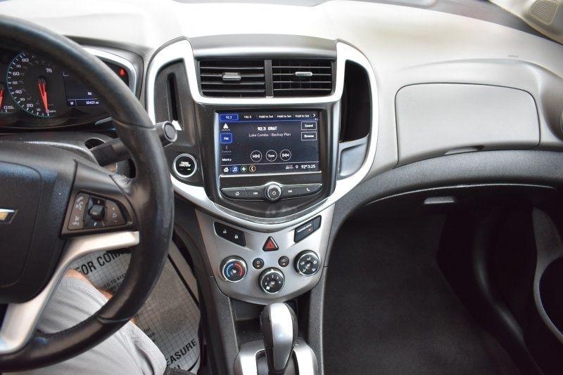 Chevrolet Sonic 4dr Sdn LT 2020