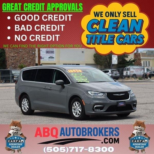 Chrysler Pacifica Touring L FWD 2023