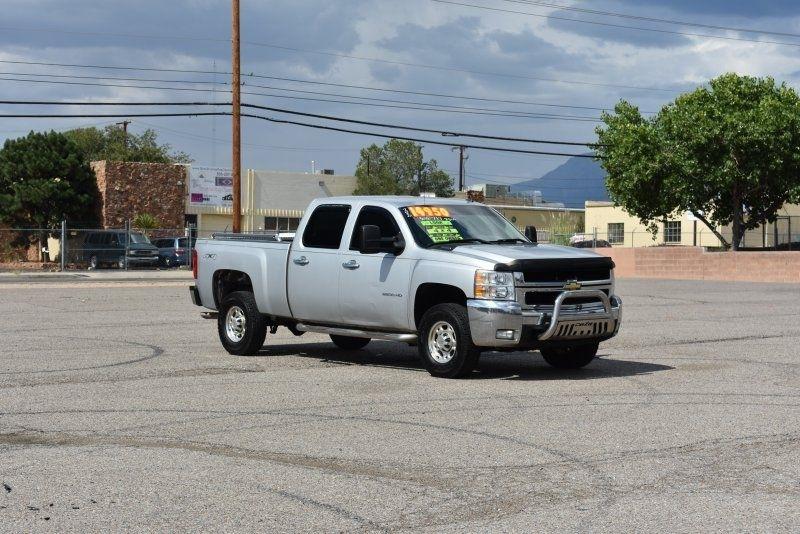 Chevrolet Silverado 2500HD 4WD Crew Cab 153" LT 2010