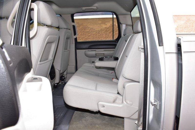 Chevrolet Silverado 2500HD 4WD Crew Cab 153" LT 2010