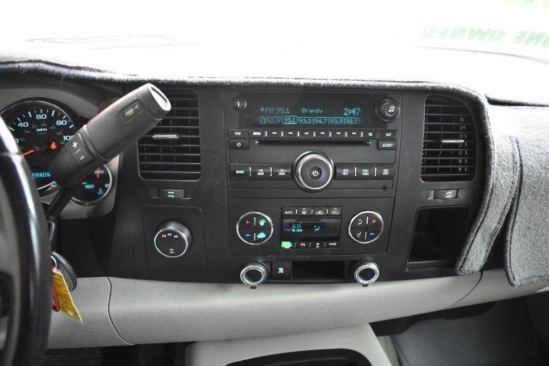 Chevrolet Silverado 2500HD 4WD Crew Cab 153" LT 2010