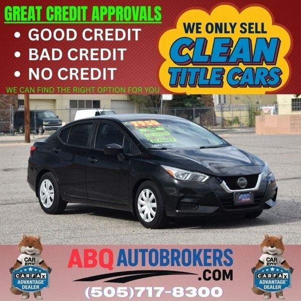 Nissan Versa S CVT 2020