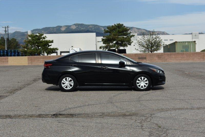 Nissan Versa S CVT 2020