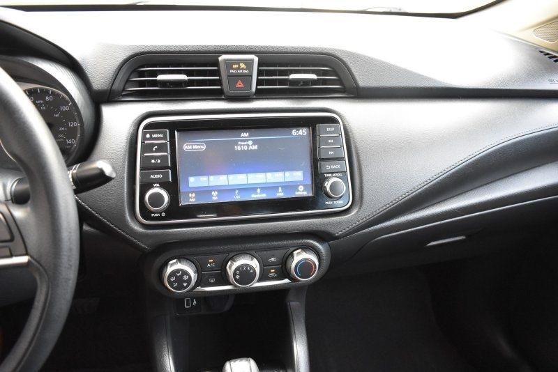 Nissan Versa S CVT 2020