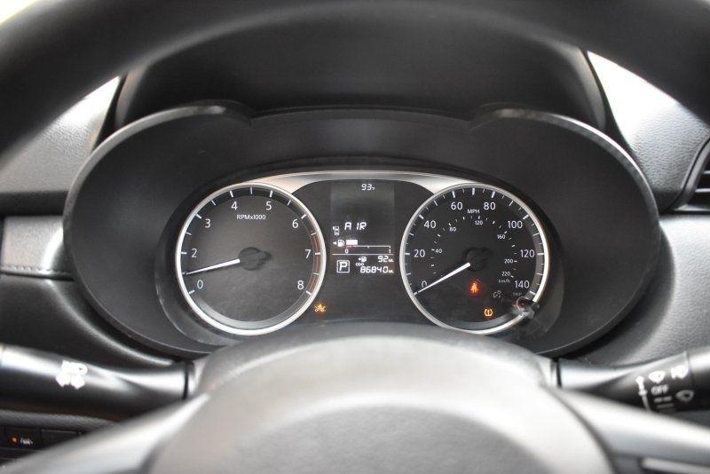 Nissan Versa S CVT 2020