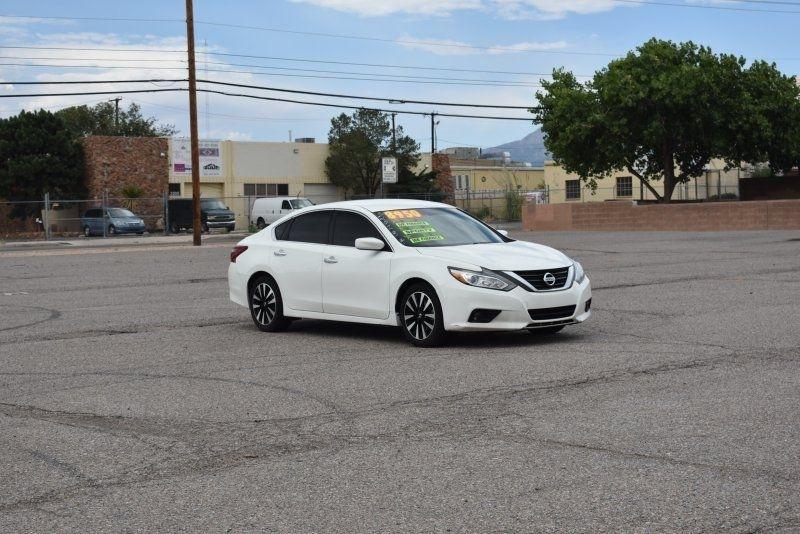 Nissan Altima 2.5 SV Sedan 2018