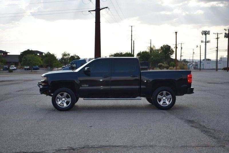 Chevrolet Silverado 1500 4WD Crew Cab 143.5" LT w/2LT 2018