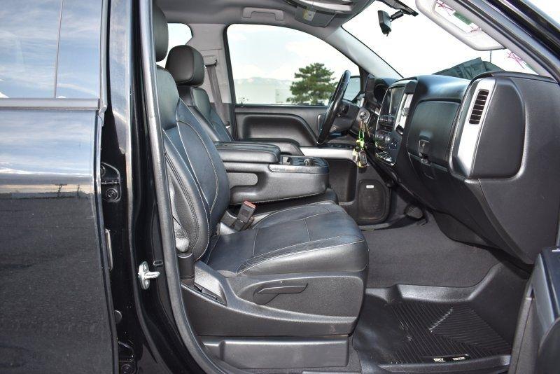 Chevrolet Silverado 1500 4WD Crew Cab 143.5" LT w/2LT 2018