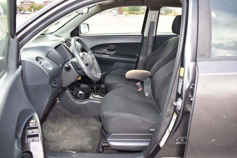 Scion xD 5dr HB Man (Natl) 2010