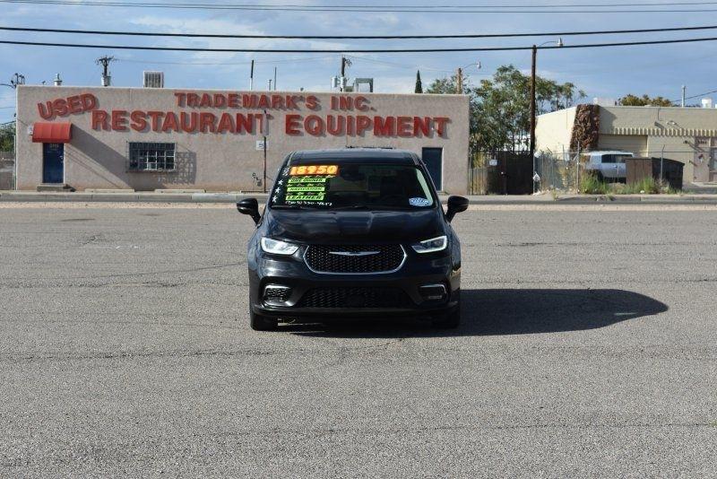 Chrysler Pacifica Touring L FWD 2024