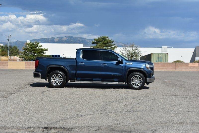 GMC Sierra 1500 4WD Crew Cab 147" SLT 2020