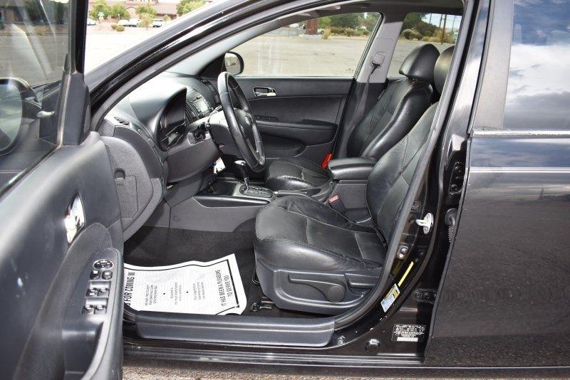 Hyundai Elantra Touring 4dr Wgn Auto SE 2012