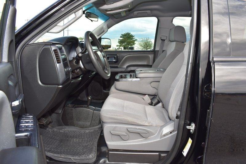 Chevrolet Silverado 1500 4WD Crew Cab 143.5" Custom 2018