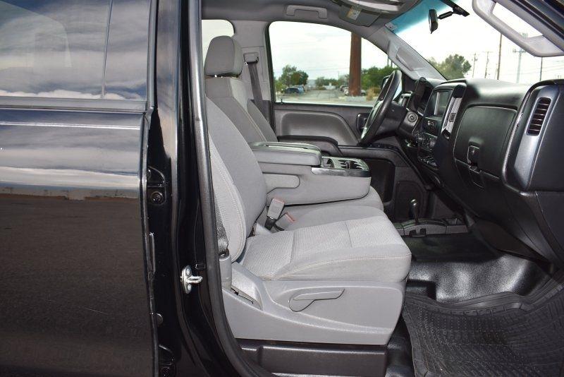 Chevrolet Silverado 1500 4WD Crew Cab 143.5" Custom 2018