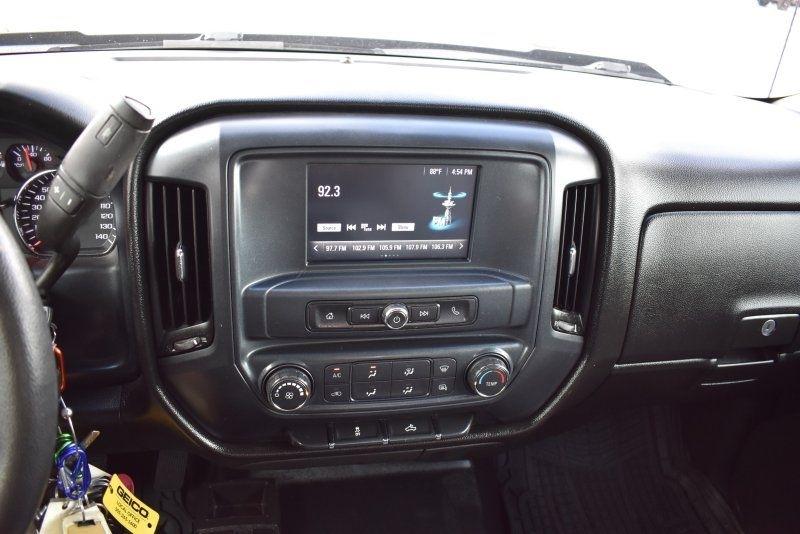 Chevrolet Silverado 1500 4WD Crew Cab 143.5" Custom 2018