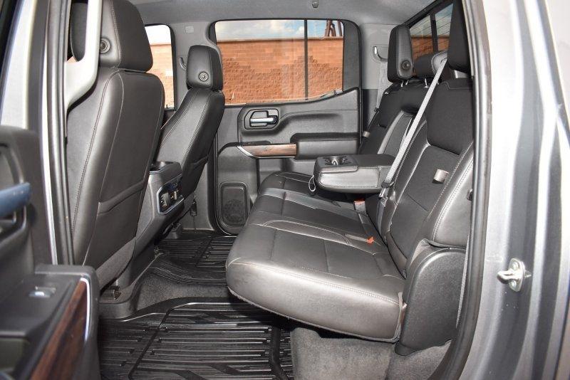 GMC Sierra 1500 4WD Crew Cab 147" SLT 2020