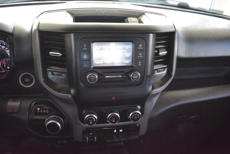 RAM 2500 Tradesman 4x4 Crew Cab 8' Box 2022