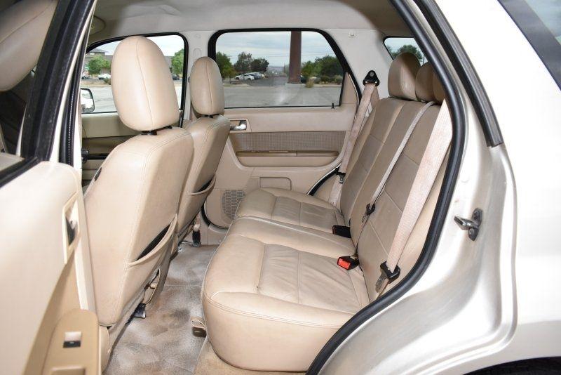 Ford Escape FWD 4dr Limited 2011