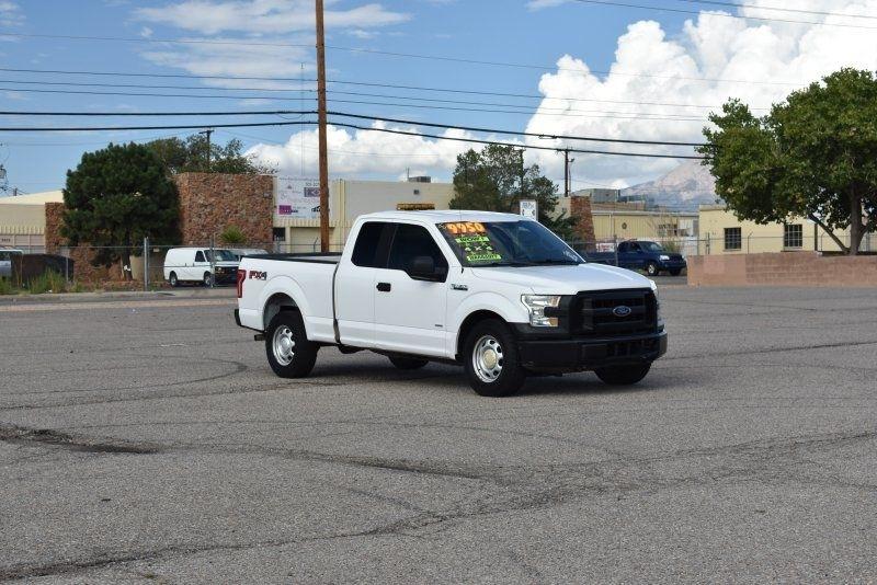 Ford F-150 4WD SuperCab 145" Lariat 2016