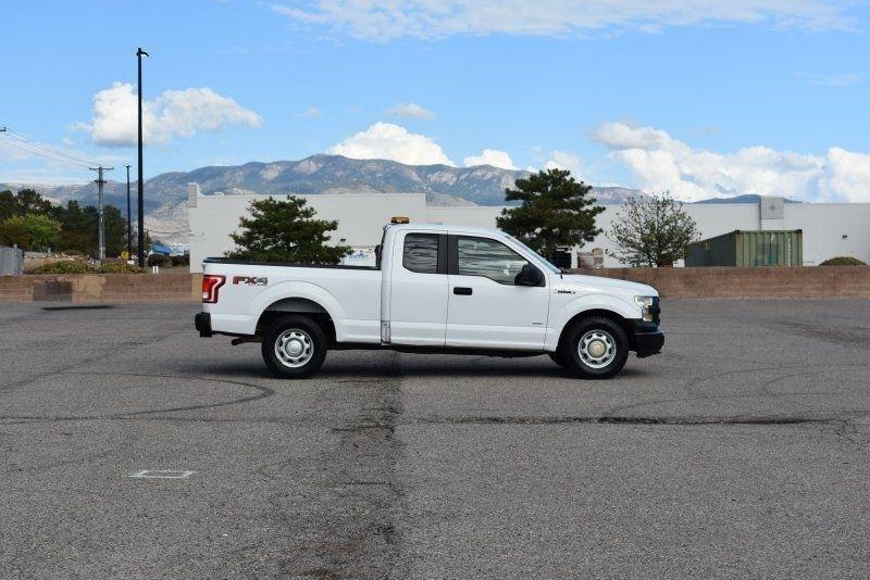 Ford F-150 4WD SuperCab 145" Lariat 2016