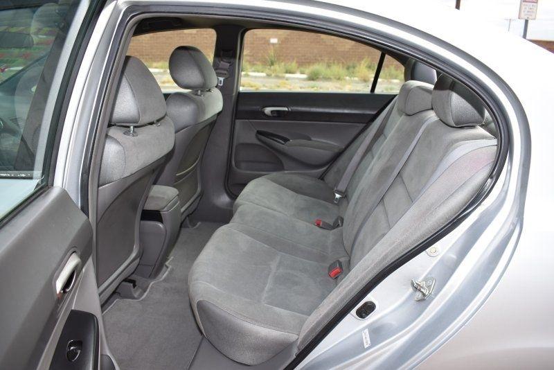 Honda Civic Sdn LX AT 2006
