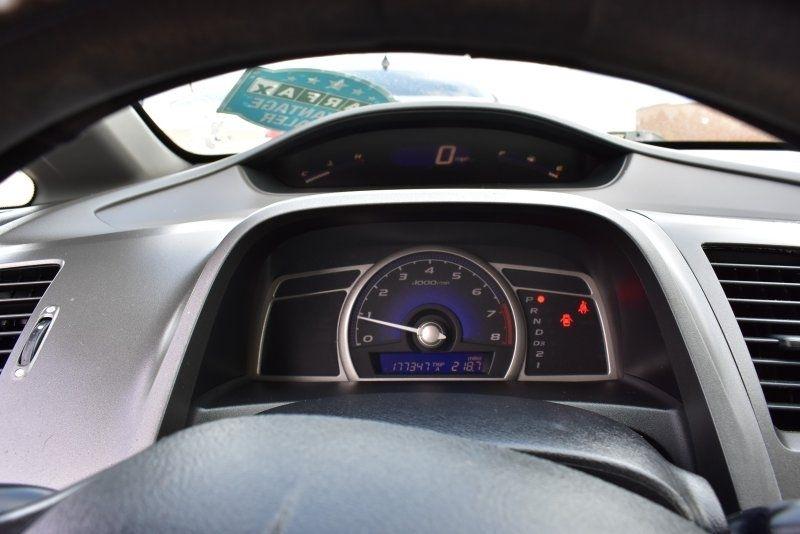 Honda Civic Sdn LX AT 2006