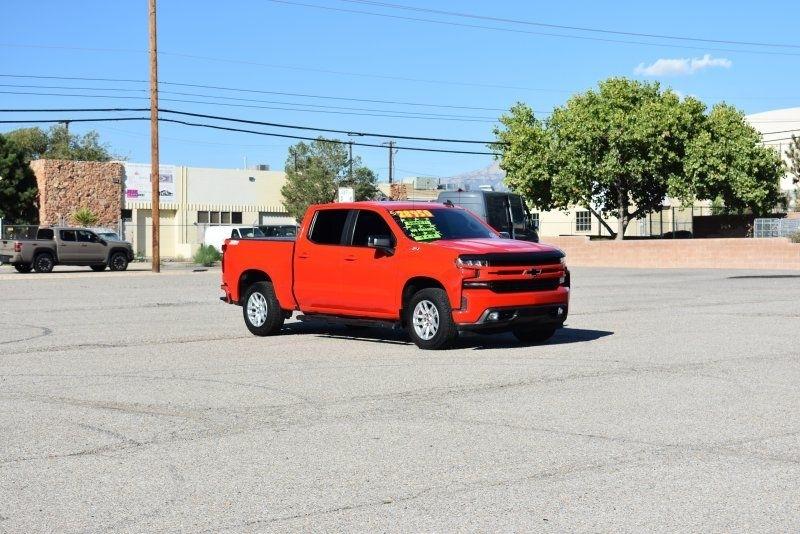 Chevrolet Silverado 1500 4WD Crew Cab 147" RST 2020