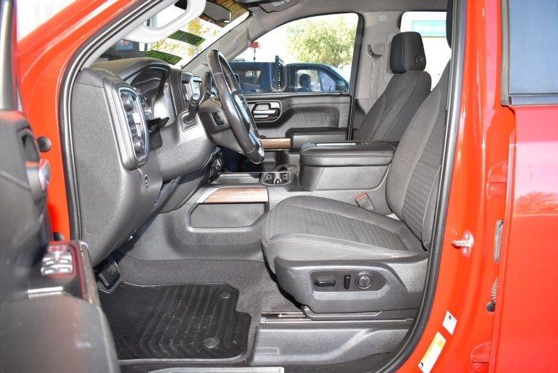 Chevrolet Silverado 1500 4WD Crew Cab 147" RST 2020