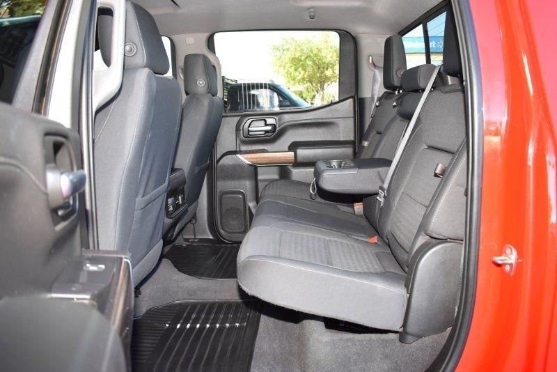 Chevrolet Silverado 1500 4WD Crew Cab 147" RST 2020