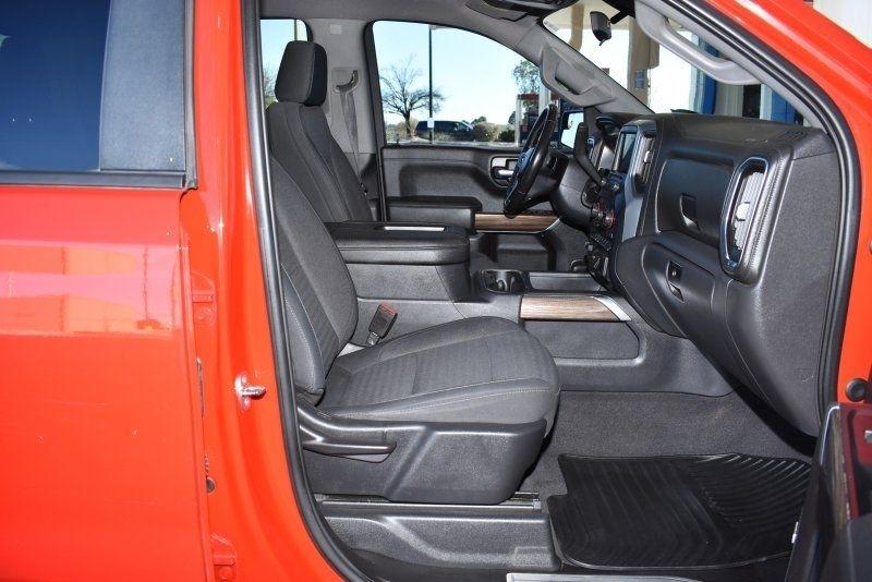 Chevrolet Silverado 1500 4WD Crew Cab 147" RST 2020