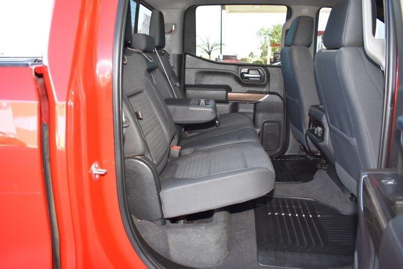 Chevrolet Silverado 1500 4WD Crew Cab 147" RST 2020