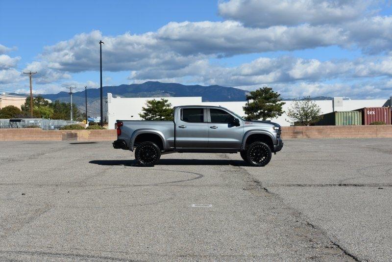 Chevrolet Silverado 1500 4WD Crew Cab 147" RST 2021