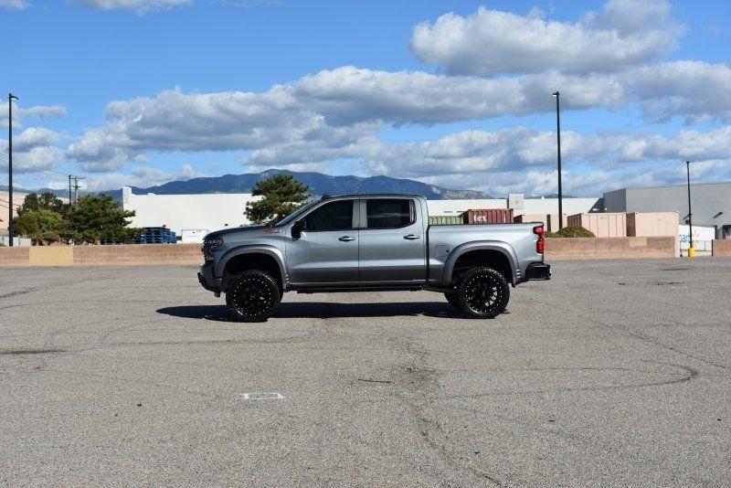 Chevrolet Silverado 1500 4WD Crew Cab 147" RST 2021